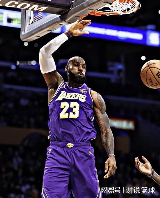 开云体育下载-湖人逆转复仇苦主，比起詹姆斯东契奇，两角色球员更值得表扬
